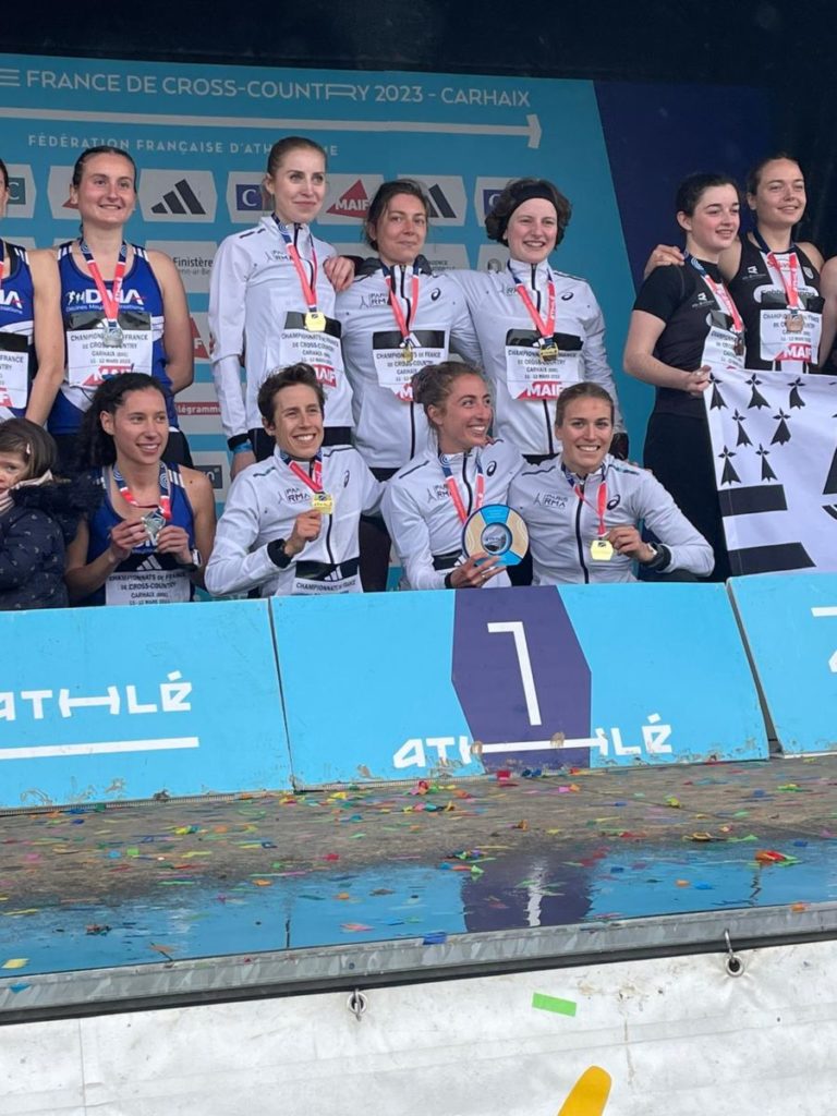 Championnes de France par équipe sur cross court